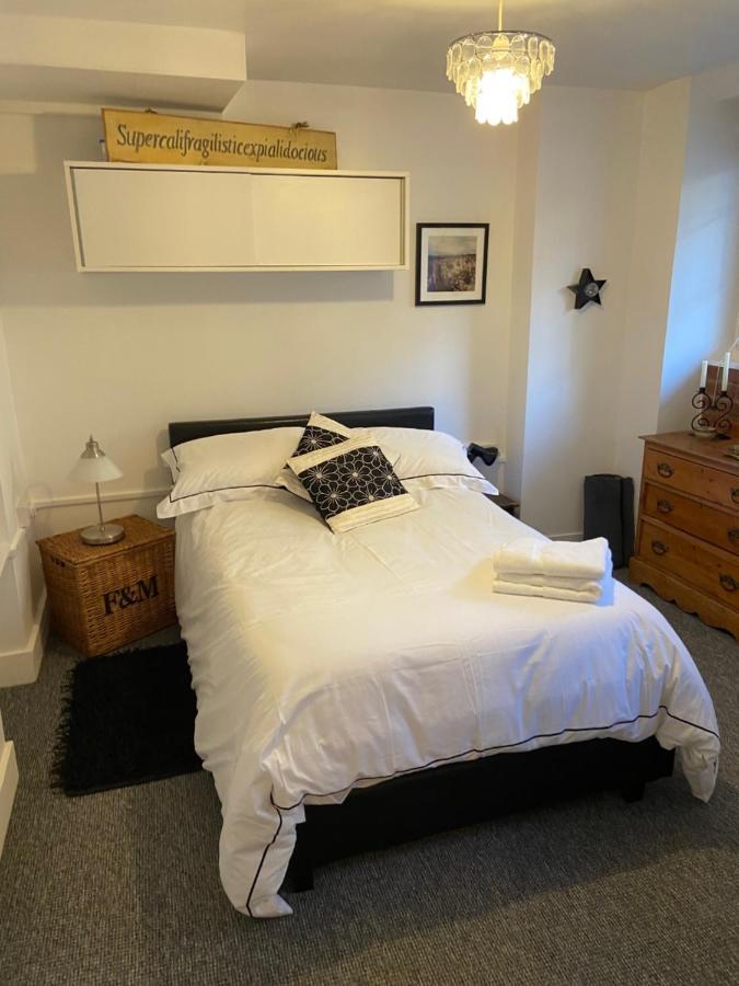 Great Rooms In An Uber Cool Flat! London Bridge Exterior foto